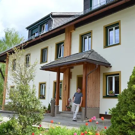 Schindlau 3*